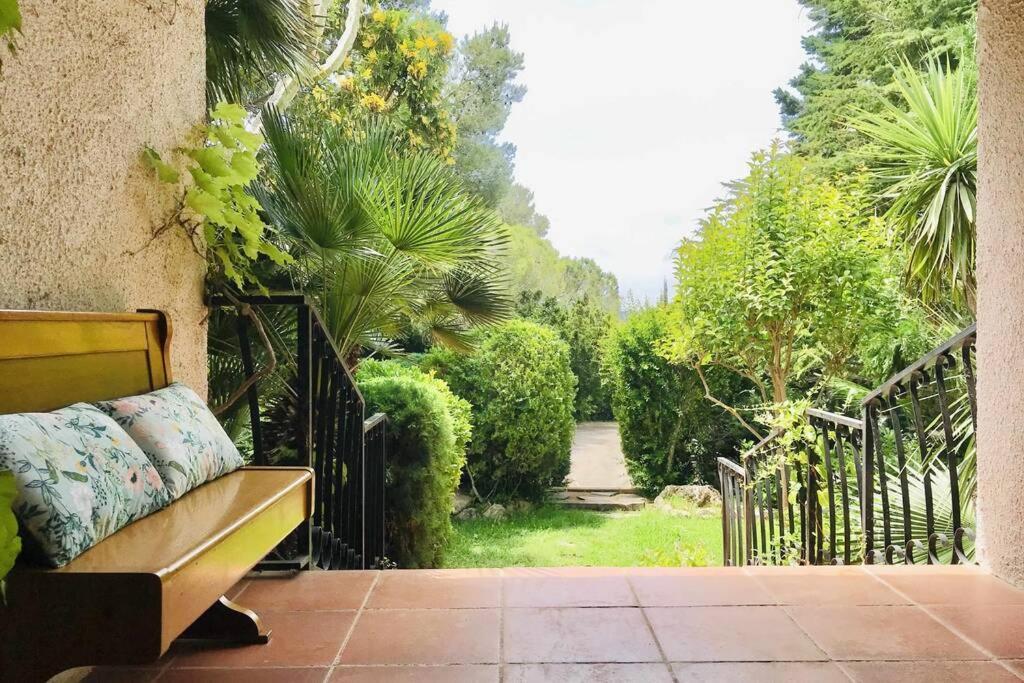 Casa Mediterranea Con Gran Jardin Y Piscina A 500 M De La Playa Roda de Bará Exteriör bild